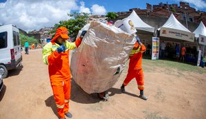 Em dois meses, 80 toneladas de resíduos são retiradas de comunidades da capital