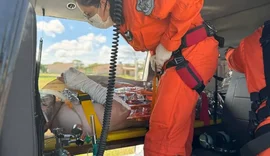 Marinha do Brasil instaura inquérito para apurar incêndio em embarcação