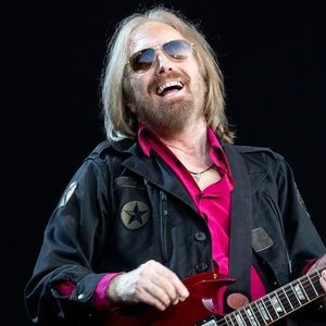 Roqueiro Tom Petty morre aos 66 anos