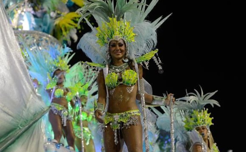 Após adiamento do Carnaval, escolas de samba definem nova data de desfiles