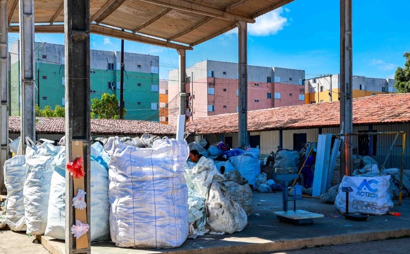 Plastitroque ultrapassa a marca de 10 toneladas de resíduos arrecadados no Vergel do Lago