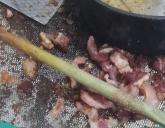Restaurante é interditado por irregularidades sanitárias no Farol