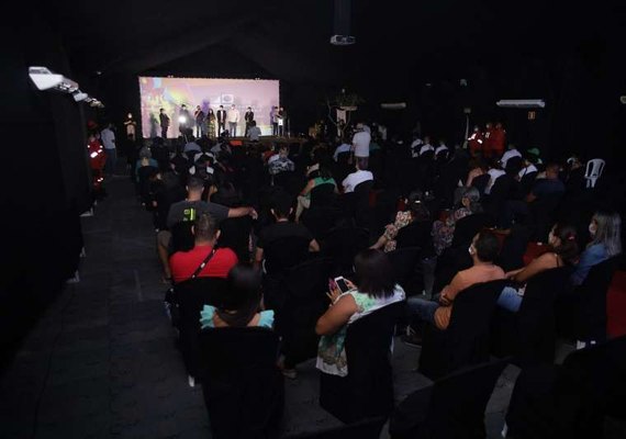 Abertura do 11º Circuito Penedo de Cinema homenageia figuras do cinema alagoano