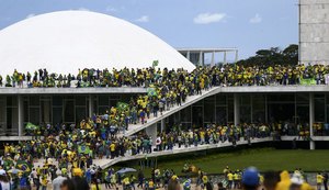 Moraes concede prisão domiciliar a condenado do 8/1 com câncer