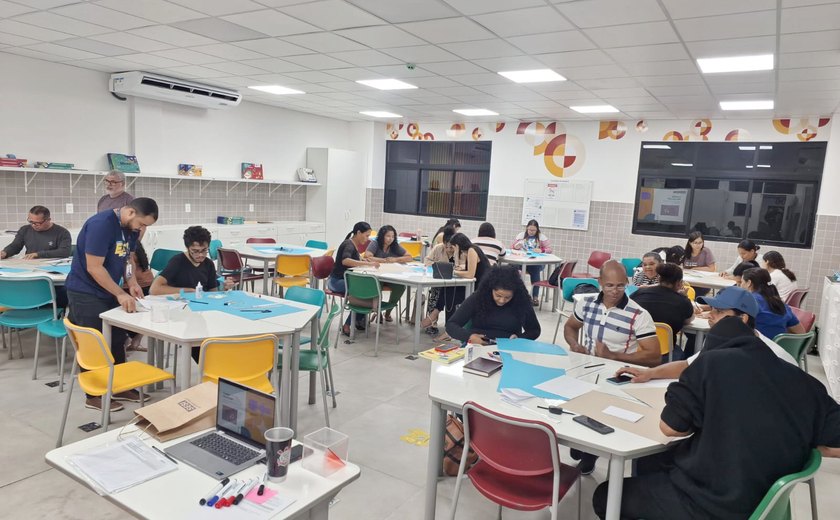 Com matrículas abertas, EJA do SESI coleciona histórias de superação entre ex-alunos