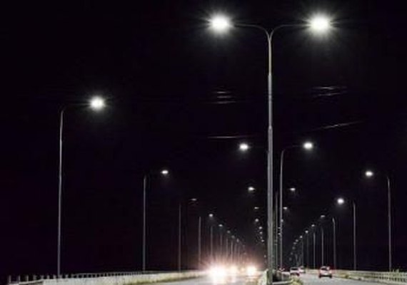 Iluminação em LED leva segurança à Ponte Divaldo Suruagy