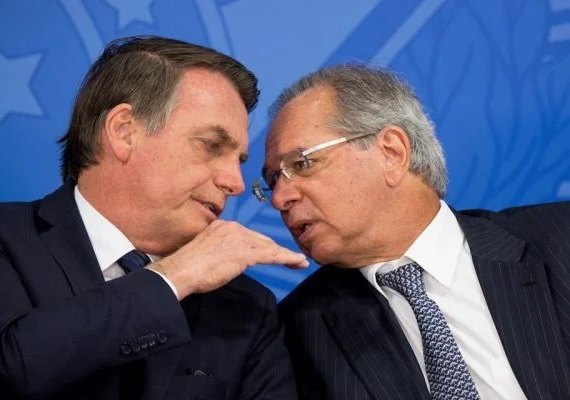 Governo Bolsonaro contrata empresa para disparar 2 bilhões de mensagens via celular