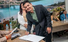 Lívia Carla e o vice-prefeito Lucas Alves tomaram posse na Barra de Santo Antônio