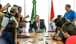 Renan Filho anuncia convocação de 150 professores da reserva técnica
