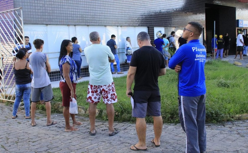 MPF obtém liminar para impedir aglomerações nas agências da Caixa e lotéricas em Alagoas