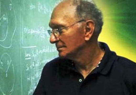 Professor da Ufal referência internacional da matemática morre aos 87 anos