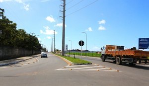 Avenida Humberto Gomes que liga vários bairros da parte alta de Maceió é inaugurada  