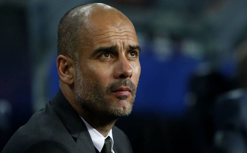 Manchester City perde recém-contratado e Guardiola quer reposição