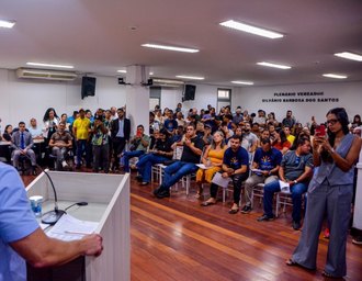 Segurança Cidadã dialoga com ambulantes da orla marítima em audiência pública