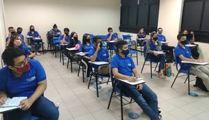 IEL ajuda empresas a qualificar jovens aprendizes