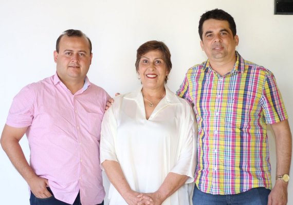 Pré-candidatura de Célia ganha apoio de dois vereadores em Arapiraca