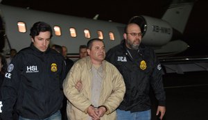 'El Chapo' desembarca nos Estados Unidos após ser extraditado