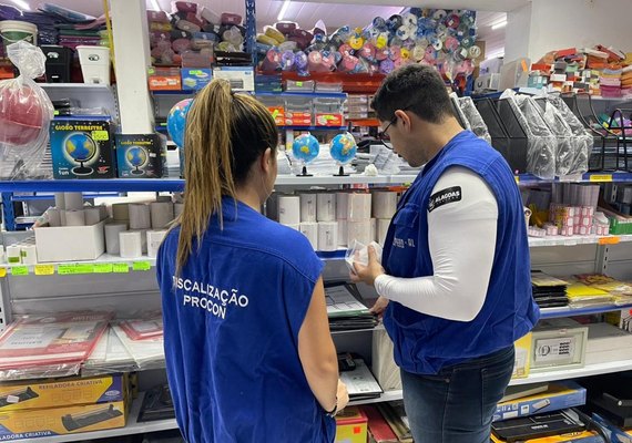 Procon Alagoas divulga pesquisa de preço de materiais escolares mais solicitados em 2024