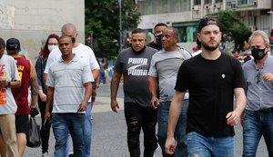 Brasil registra 3.888 novos casos de Covid-19 e 39 mortes neste sábado (8)