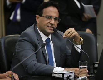 Lei que garante cuidados íntimos realizados apenas por profissionais mulheres na educação infantil é promulgada