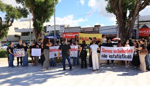 Estado defende que alunos sigam na Uncisal