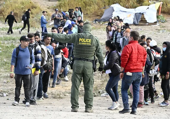 EUA mudam regras para imigração na fronteira com o México