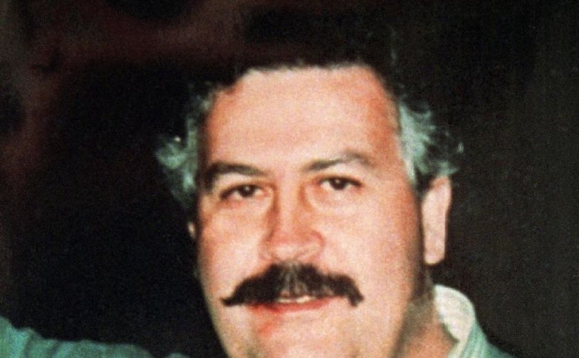 Justiça ordena expropriação de 16 bens da esposa de Pablo Escobar