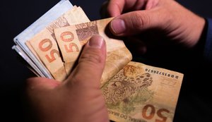 Caixa inicia pagamento do abono salarial 2025 na próxima segunda-feira (17)