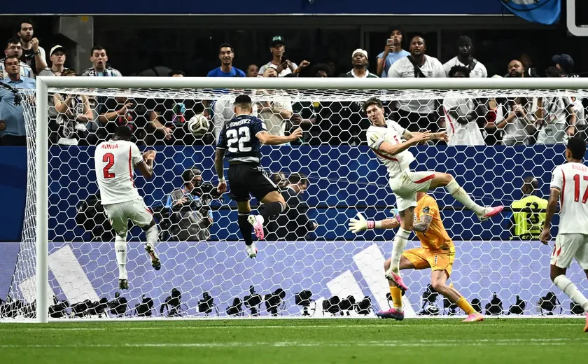 Com outra virada incrível, Argentina despacha Inglaterra e vai à final