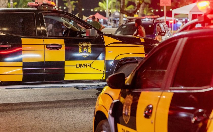 DMTT recolhe materiais usados para ocupação irregular de vagas públicas