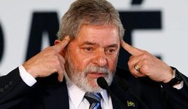 Lula diz ser vítima de massacre midiático há três anos