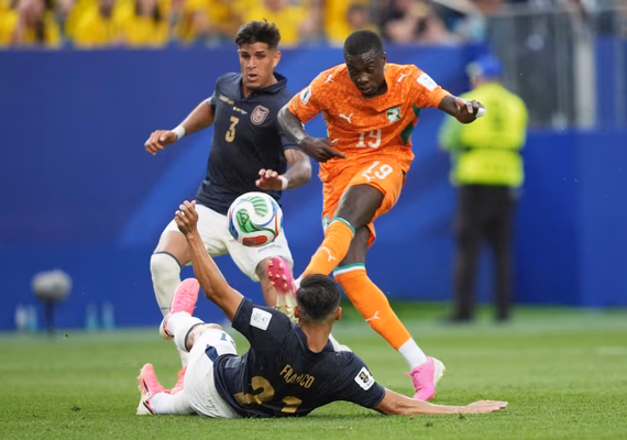 Com gol de Diallo no fim, Costa do Marfim acaba com invencibilidade do Equador