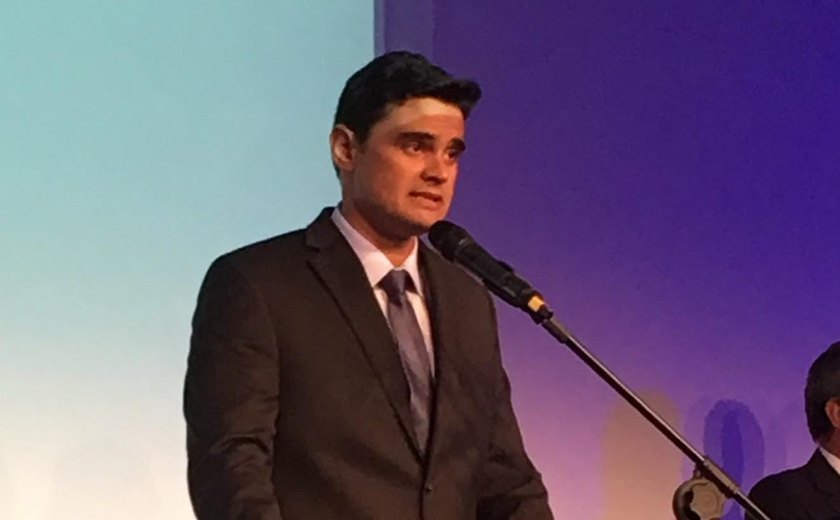 Marcone Tavares dá palestra no evento Somos Multi 26, em São Paulo