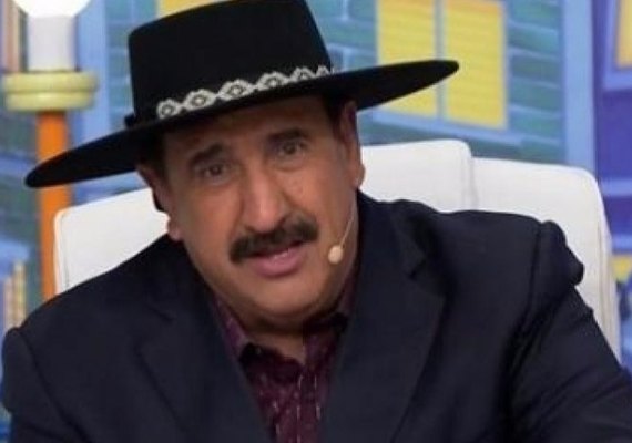 Ratinho pede dinheiro para o 'Criança Esperança' e choca até a Globo