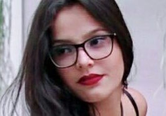 Enquete aponta Emilly como vencedora do 'Big Brother Brasil 17'