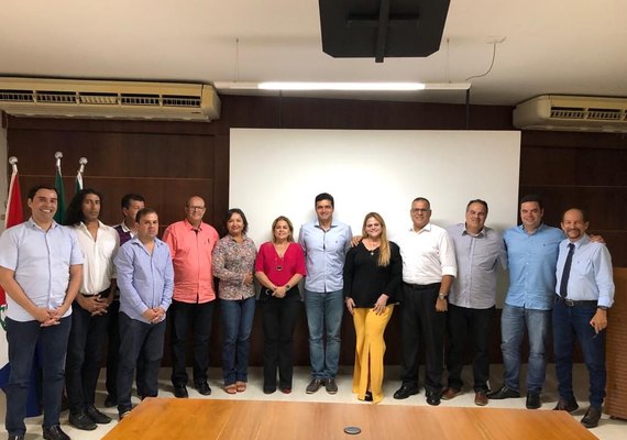 Prefeito de Maceió reforça parceria com a Câmara Municipal