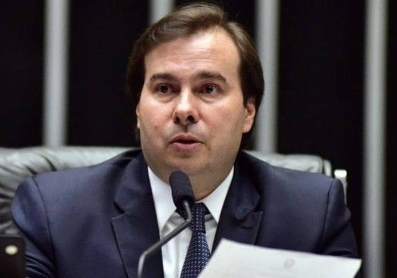 Rodrigo Maia diz que é inevitável flexibilizar regra de ouro das contas públicas em 2019