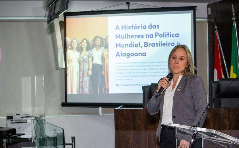 Desembargadora participa de evento que trata sobre a participação da mulher na política