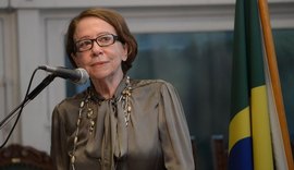 Fernanda Montenegro está hospitalizada no Rio de Janeiro