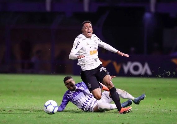 Atlético-MG perde para o Avaí e chega à sexta derrota consecutiva no Brasileirão
