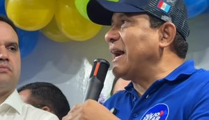 “Estou pronto, preparado e querendo Alagoas. Eis-me aqui!” Júlio Cezar impressiona com discurso forte em convenção do PSD