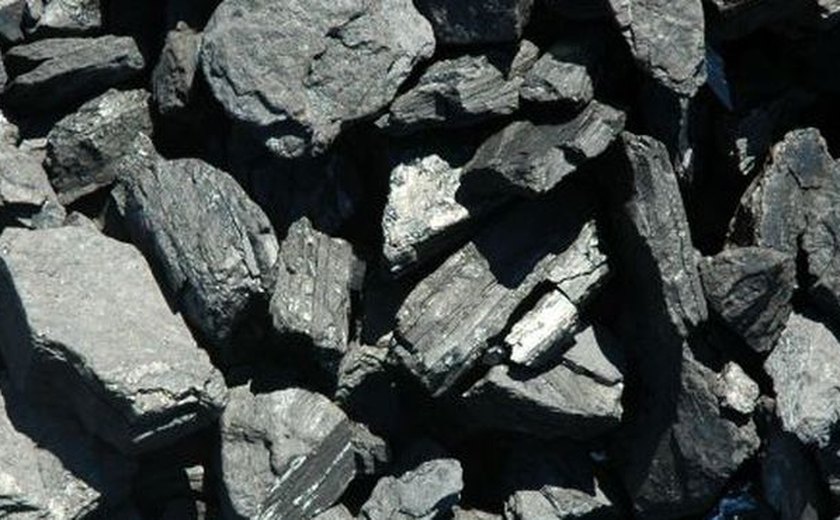 Desabamento em mina de carvão mata 21 na China