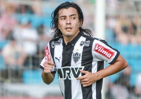 Cárdenas aciona Atlético-MG na justiça e tenta bloqueio de contas do clube
