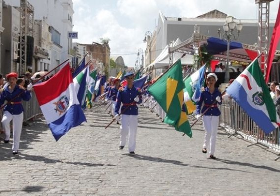 Desfile de 16 de setembro contará com mais de três mil estudantes no Jaraguá