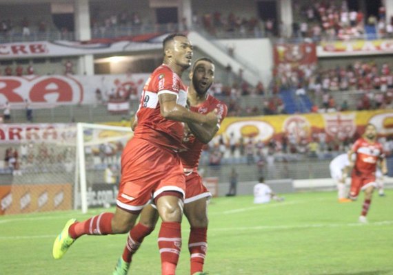 CRB encara o Goiás no duelo de invictos