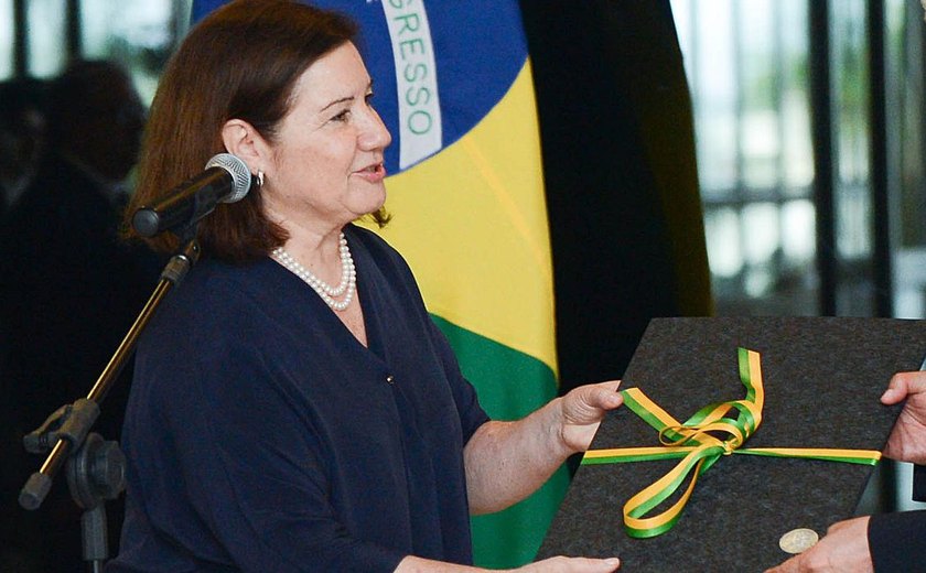 Primeira mulher para chefiar embaixada do Brasil nos Estados Unidos é nomeada por Lula