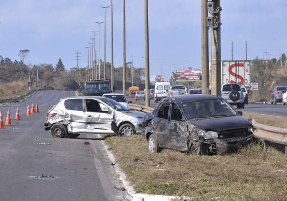 Sancionada lei que aumenta pena para motorista que dirigir sob efeito de álcool