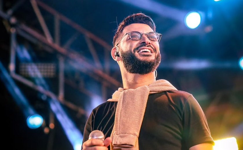 Inédito: Everly Pires leva nome de Alagoas ao tradicional São João de Caruaru