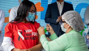 Prefeitura destaca que Maceió é a capital que mais vacinou contra a Covid-19