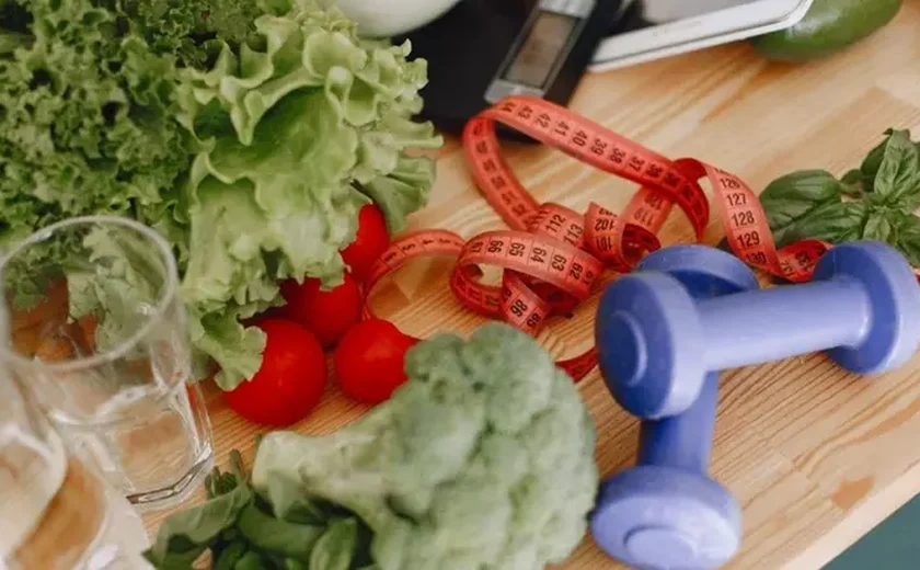 Pequenas ações diárias podem reduzir o risco de doenças crônicas e garantir até 10 anos extras de vida saudável